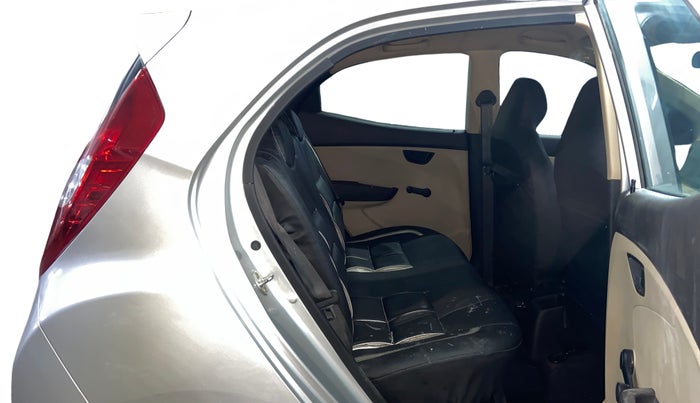 2015 Hyundai Eon MAGNA +, Petrol, Manual, 37,276 km, Right Side Rear Door Cabin