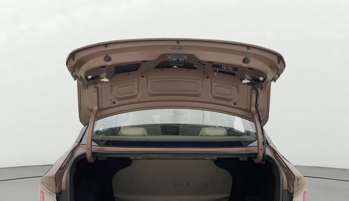 2020 Hyundai AURA SX 1.2, Petrol, Manual, 26,704 km, Boot Door Open