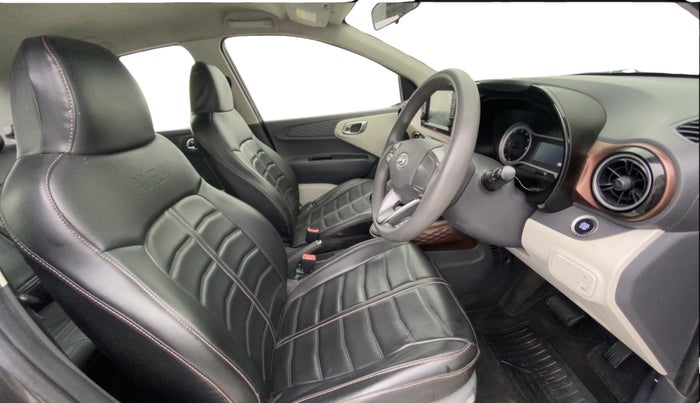 2020 Hyundai AURA SX PLUS 1.2 AMT, Petrol, Automatic, 88,367 km, Right Side Front Door Cabin