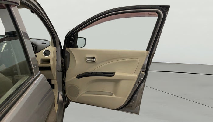 2020 Maruti Celerio VXI (O) CNG, CNG, Manual, 35,283 km, RHS Front Door