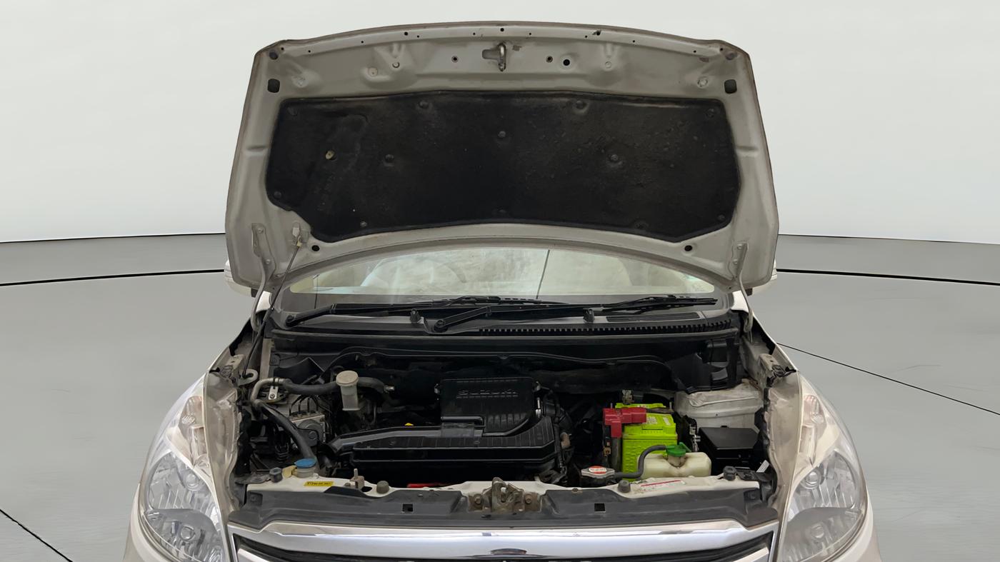 2016 Maruti Ertiga VXI, Petrol, Manual, 96,727 km, Open Bonet