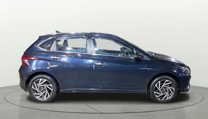 2025 Hyundai NEW I20 ASTA 1.2 MT, Petrol, Manual, 49,110 km, Right Side View