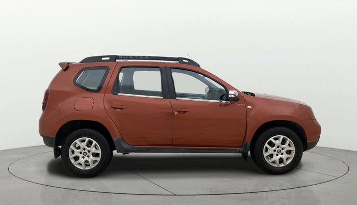 2016 Renault Duster 85 PS RXL DIESEL, Diesel, Manual, 1,29,567 km, Right Side View