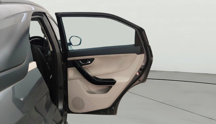 2023 Tata NEXON XZ PLUS DIESEL SUNROOF, Diesel, Manual, 34,838 km, RHS Rear Door