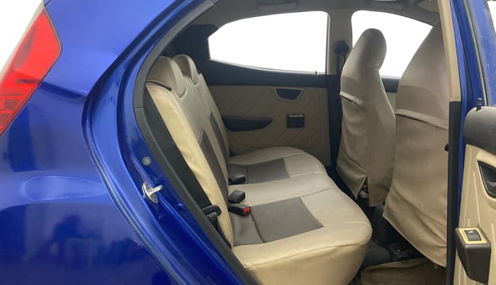 2016 Hyundai Eon D-LITE+, Petrol, Manual, 63,716 km, Right Side Rear Door Cabin