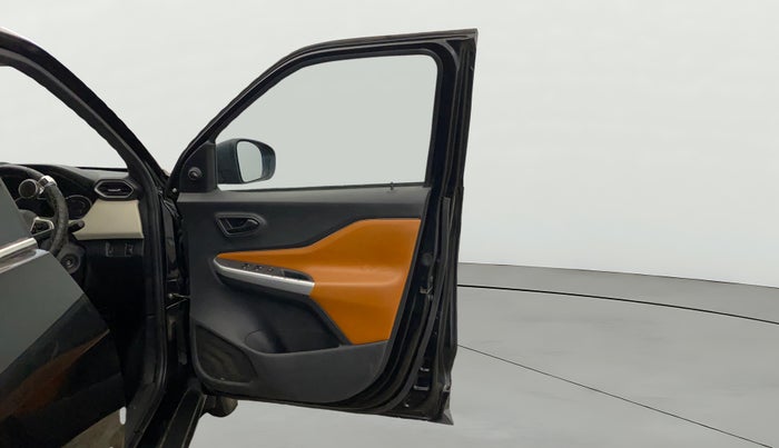 2024 Nissan MAGNITE XE, Petrol, Manual, 26,699 km, RHS Front Door