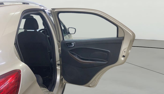 2018 Ford FREESTYLE TITANIUM 1.2 PETROL, Petrol, Manual, 90,419 km, RHS Rear Door