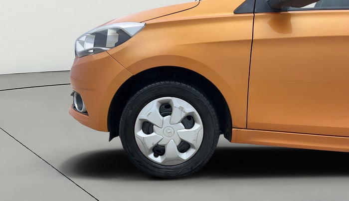 2017 Tata Tiago XZ PETROL, Petrol, Manual, 48,692 km, Left Front Wheel