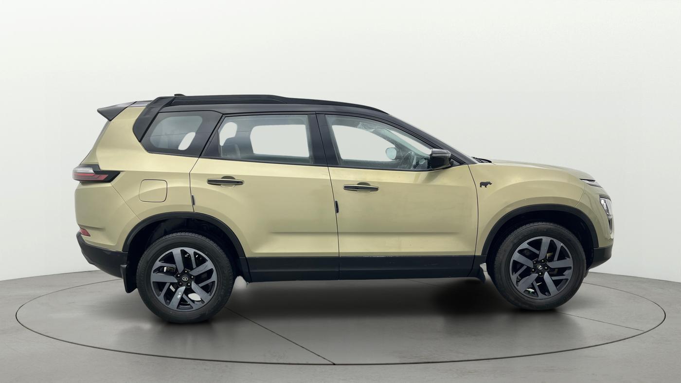 2022 Tata Safari XZ PLUS KAZIRANGA, Diesel, Manual, 25,241 km, Right Side View