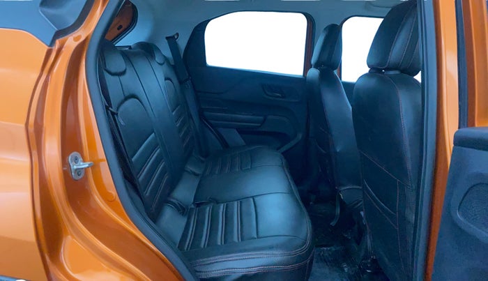 2021 Tata PUNCH ADVENTURE MT, Petrol, Manual, 33,291 km, Right Side Rear Door Cabin