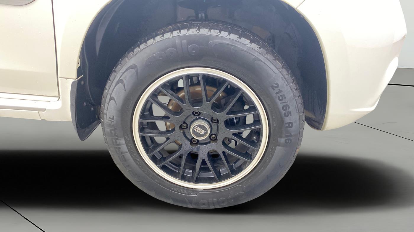 2018 Nissan Terrano XL (P), Petrol, Manual, 33,495 km, Right Front Wheel