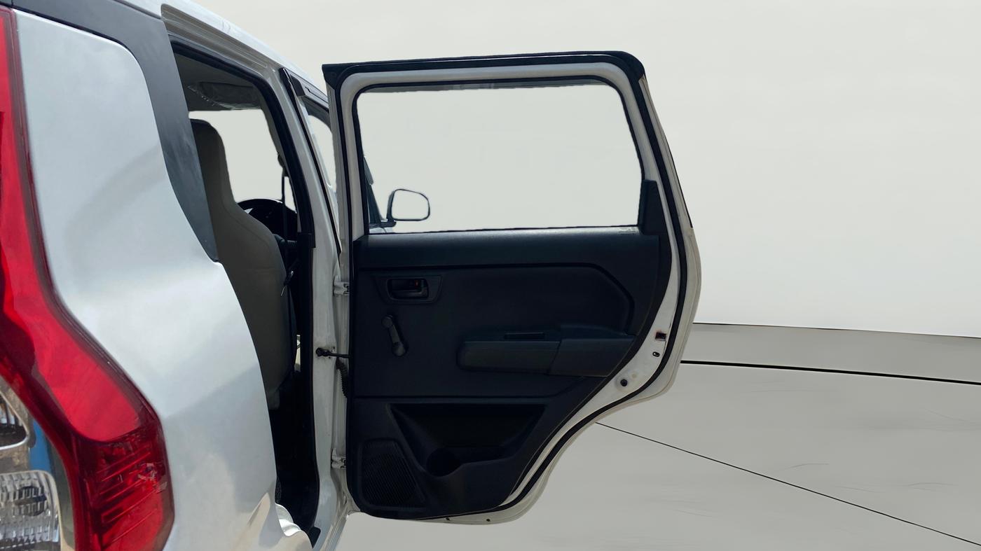 2021 Maruti New Wagon-R LXI CNG 1.0, CNG, Manual, 65,936 km, RHS Rear Door