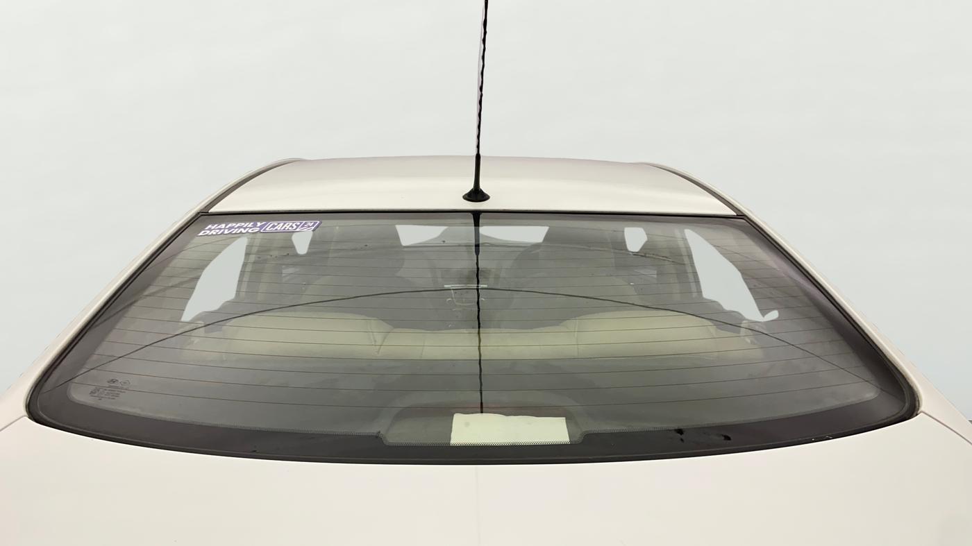 2013 Hyundai Verna FLUIDIC 1.6 VTVT EX, Petrol, Manual, 94,627 km, Rear Windshield