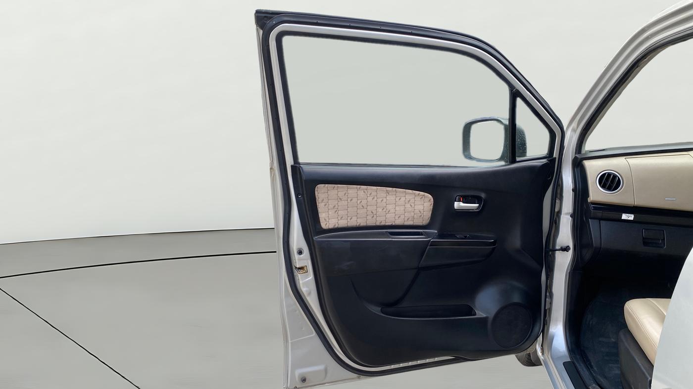 2017 Maruti Wagon R 1.0 VXI AMT, Petrol, Automatic, 79,458 km, LHS Front Door