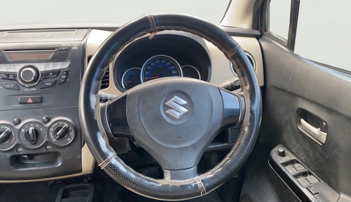 2018 Maruti Wagon R 1.0 VXI, Petrol, Manual, 36,521 km, Steering Wheel Close Up
