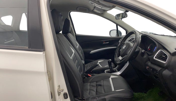 2021 Maruti S Cross ZETA 1.5, Petrol, Manual, 52,619 km, Right Side Front Door Cabin