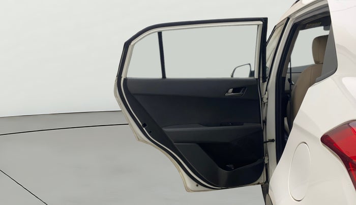 2016 Hyundai Creta SX PLUS 1.6 PETROL, Petrol, Manual, 80,183 km, LHS Rear Door