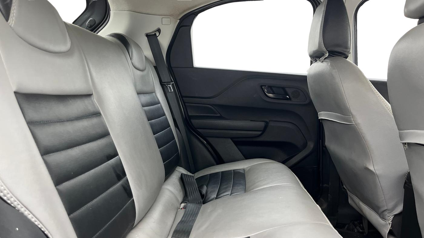 2023 Tata PUNCH ADVENTURE MT, Petrol, Manual, 27,221 km, Right Side Rear Door Cabin