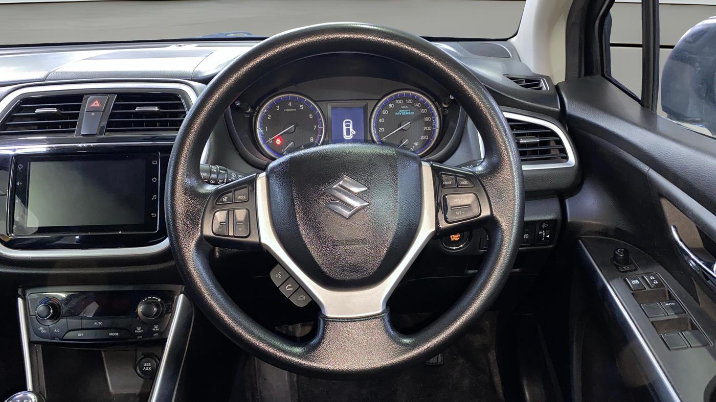 2021 Maruti S Cross ALPHA 1.5, Petrol, Manual, 75,560 km, Steering Wheel Close Up