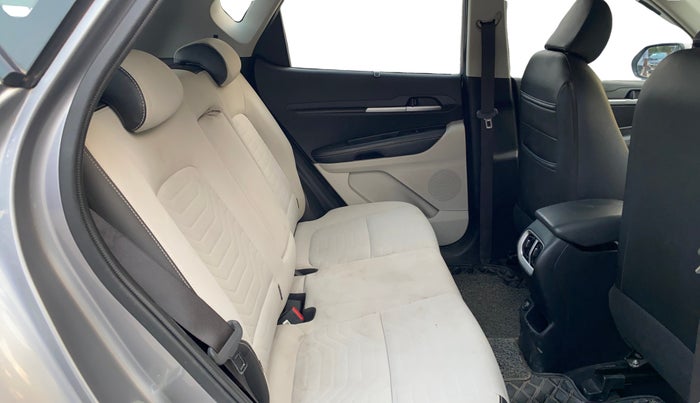 2021 KIA SONET HTX 1.0 IMT, Petrol, Manual, 18,338 km, Right Side Rear Door Cabin