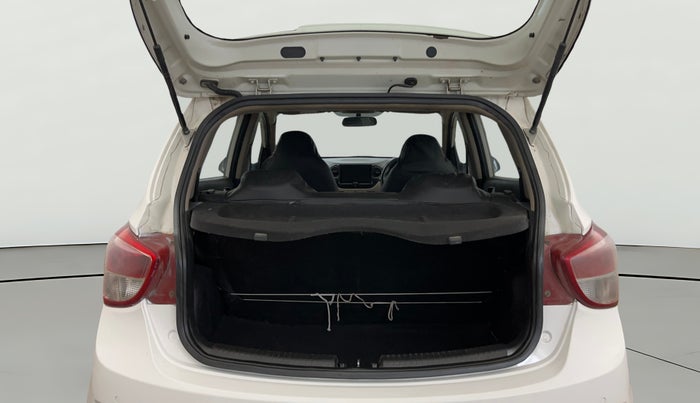 2016 Hyundai Grand i10 ASTA (O) 1.2 KAPPA VTVT, Petrol, Manual, 57,022 km, Boot Open Zoomed View