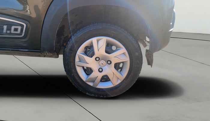 2020 Renault Kwid RXT 1.0 AMT (O), Petrol, Automatic, 38,385 km, Left Rear Wheel