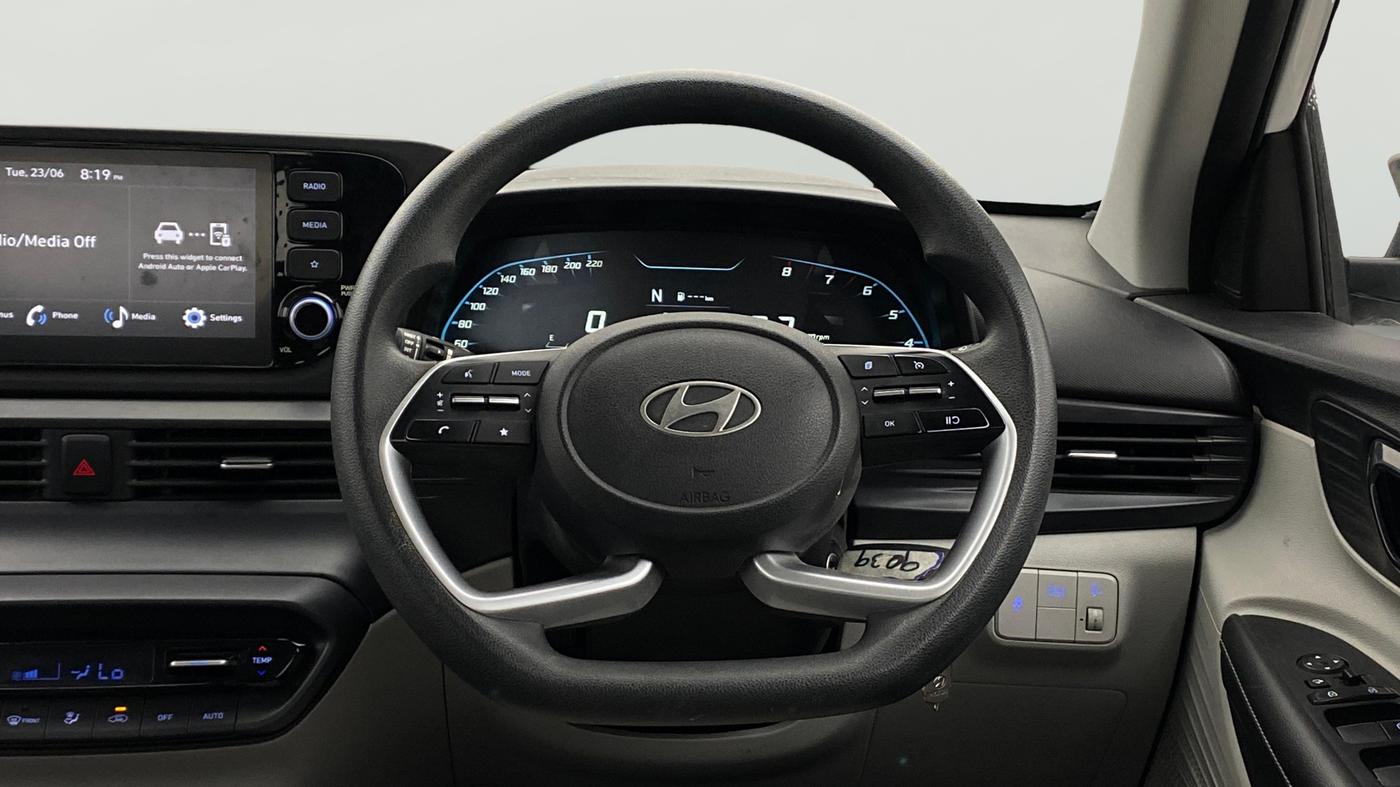 2024 Hyundai NEW I20 Sportz (O) 1.2 IVT, Petrol, Automatic, 35,276 km, Steering Wheel Close Up
