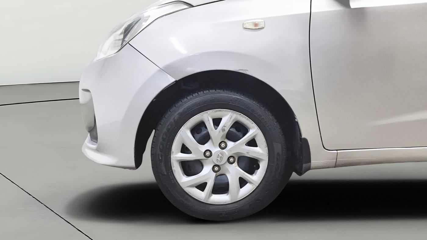 2018 Hyundai Grand i10 MAGNA 1.2 KAPPA VTVT, CNG, Manual, 83,515 km, Left Front Wheel