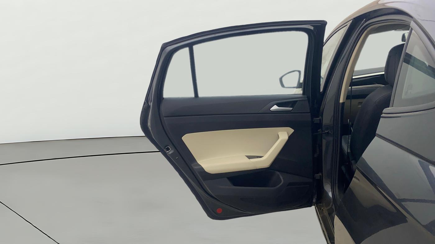 2024 Volkswagen VIRTUS HIGHLINE TSI 1.0 AT, Petrol, Automatic, 15,985 km, LHS Rear Door