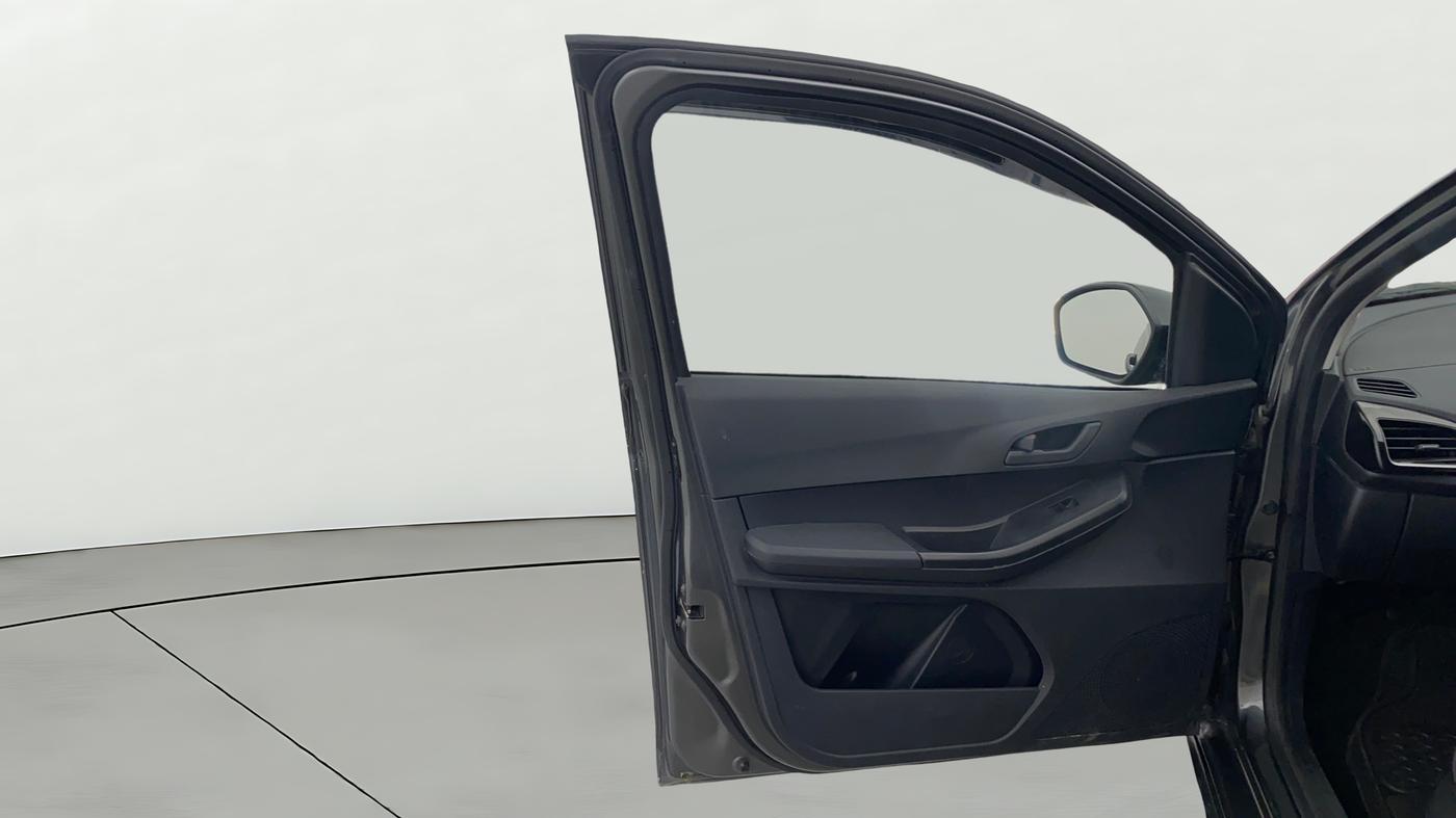 2024 Tata TIAGO NRG  NRG XZA CNG, CNG, Automatic, 20,409 km, LHS Front Door