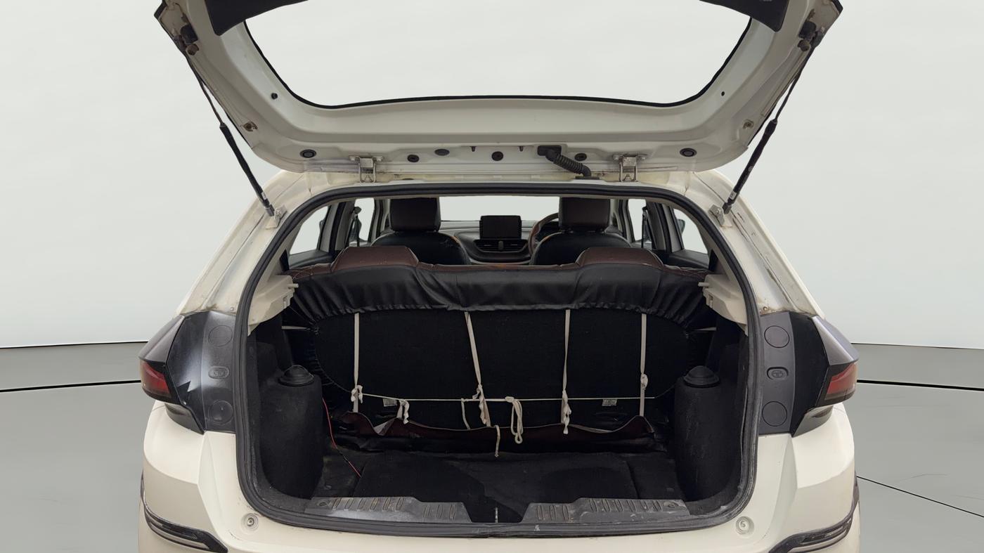 2021 Tata ALTROZ XE PETROL, Petrol, Manual, 83,234 km, Boot Open Zoomed View