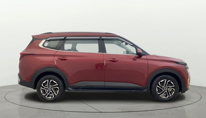 2023 KIA CARENS PRESTIGE PLUS 1.5 PETROL IMT 7 STR, Petrol, Manual, 18,039 km, Right Side View