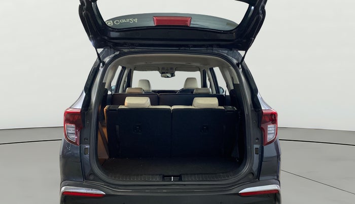 2023 KIA CARENS LUXURY PLUS 1.5 TURBO PETROL DCT 7 STR, Petrol, Automatic, 35,854 km, Boot Open Zoomed View