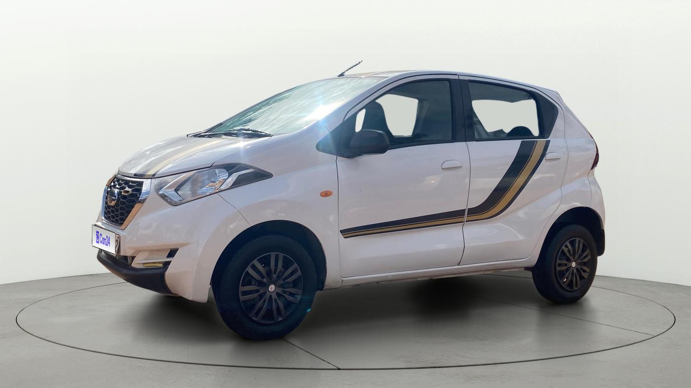 2017 Datsun Redi Go GOLD LIMITED EDITION, Petrol, Manual, 53,309 km, Left Front Diagonal