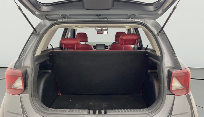 2021 Hyundai VENUE SX 1.5 (O) EXECUTIVE CRDI, Diesel, Manual, 73,651 km, Boot Open Zoomed View