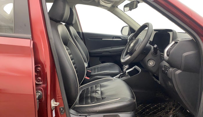 2020 KIA SONET HTX 1.0 DCT, Petrol, Automatic, 38,102 km, Right Side Front Door Cabin