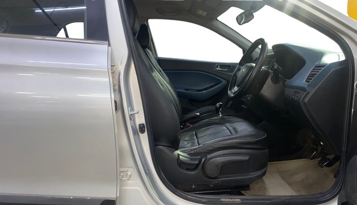 2016 Hyundai i20 Active 1.4 SX, Diesel, Manual, 64,863 km, Right Side Front Door Cabin