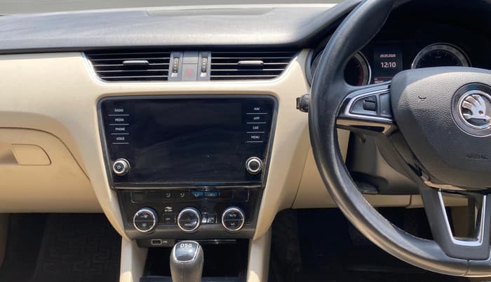 2018 Skoda Octavia L&K 1.8 TSI AT, Petrol, Automatic, 99,240 km, Air Conditioner