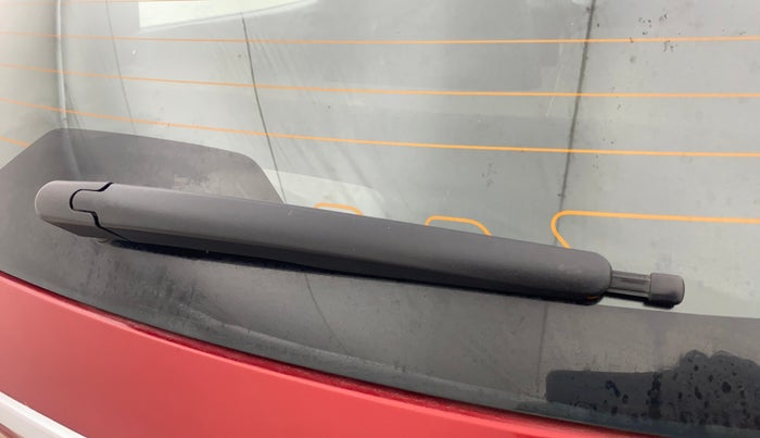 2016 Ford New Figo TITANIUM 1.2 PETROL MT, Petrol, Manual, 24,042 km, Rear Wiper