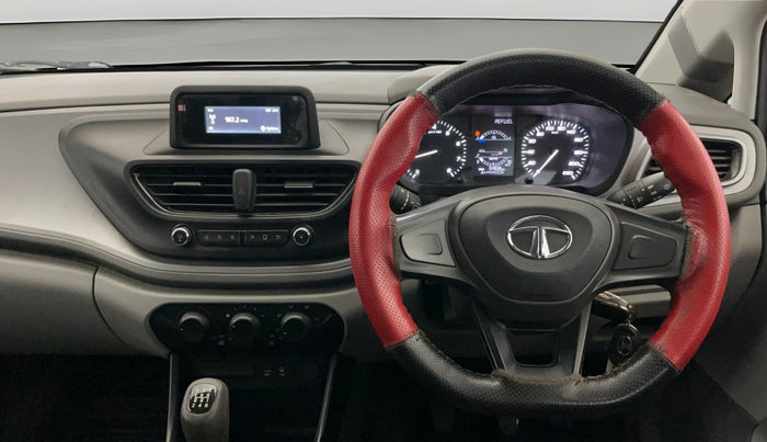 2020 Tata ALTROZ XM PETROL, Petrol, Manual, 54,879 km, Steering Wheel Close Up