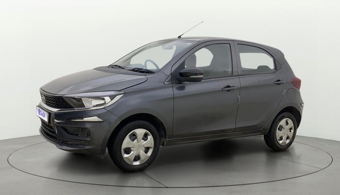 2023 Tata Tiago XT (O) PETROL, Petrol, Manual, 26,187 km, Left Front Diagonal