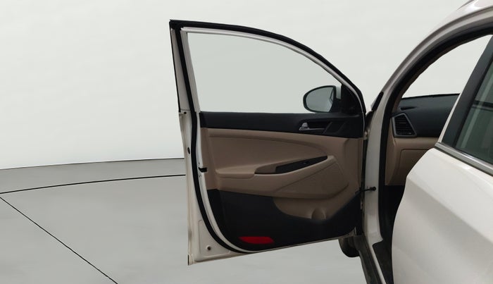 2018 Hyundai Tucson 2WD AT GL PETROL , Petrol, Automatic, 81,573 km, LHS Front Door