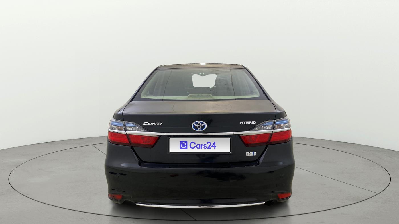 2016 Toyota Camry HYBRID, Hybrid, Automatic, 1,00,696 km, Back/Rear