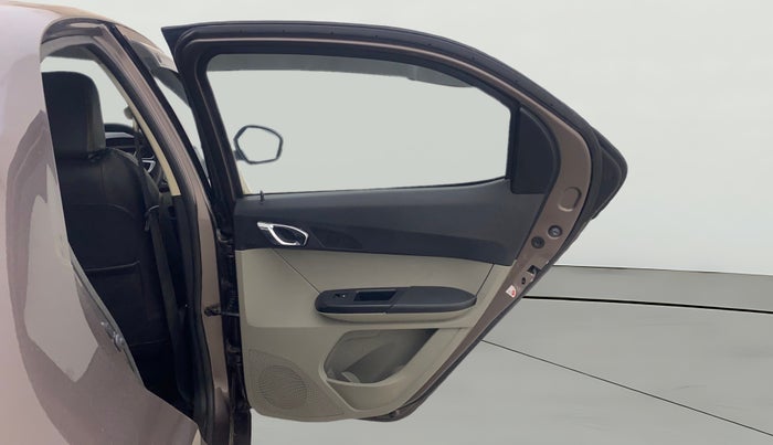2017 Tata Tiago XZ PETROL, Petrol, Manual, 53,625 km, RHS Rear Door