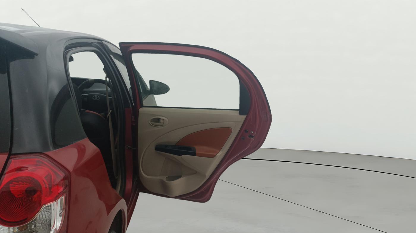 2017 Toyota Etios Liva VX, Petrol, Manual, 76,996 km, RHS Rear Door
