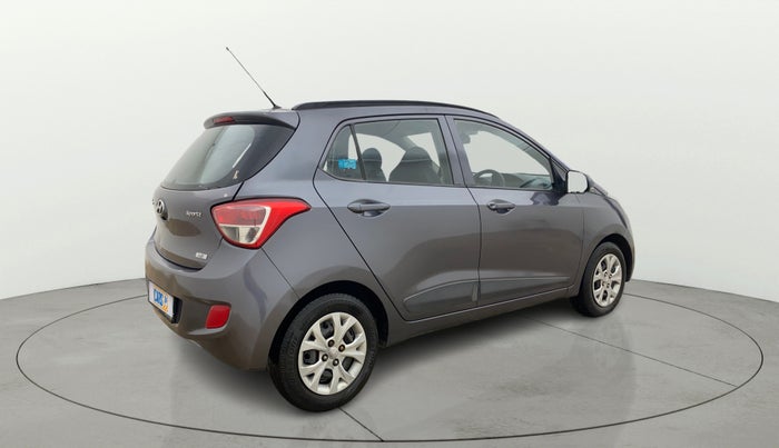 2016 Hyundai Grand i10 SPORTZ 1.2 KAPPA VTVT, Petrol, Manual, 67,039 km, Right Back Diagonal