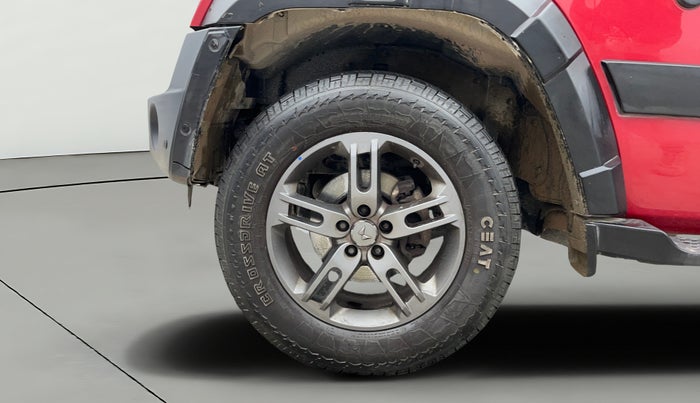 2022 Mahindra Thar LX PETROL HT 4WD AT, Petrol, Automatic, 16,507 km, Left Front Wheel