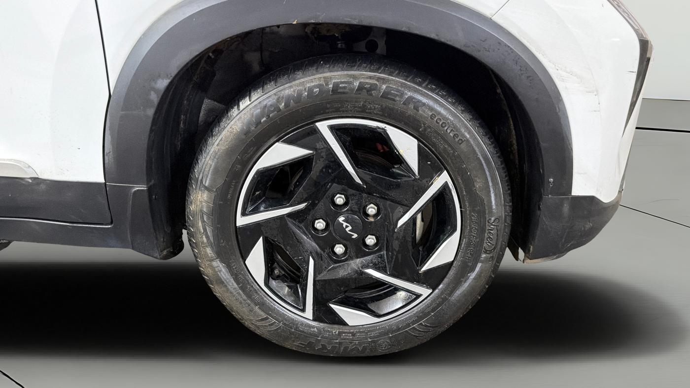 2024 KIA SONET HTK (O) 1.2 Petrol MT, Petrol, Manual, 48,182 km, Right Front Wheel