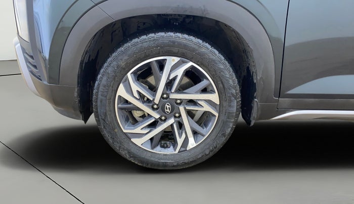 2024 Hyundai Creta SX (O) 1.5 DIESEL AT, Diesel, Automatic, 24,800 km, Left Front Wheel