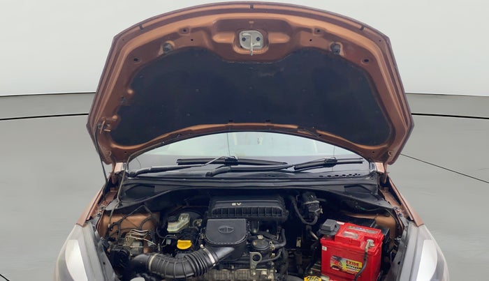 2017 Tata TIGOR XZ (O) PETROL, Petrol, Manual, 56,314 km, Open Bonet